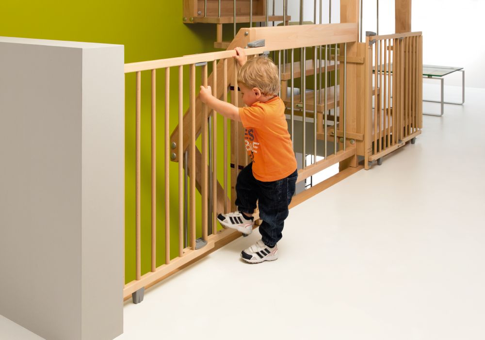 Comment choisir une barrière escalier pour bébé ? –