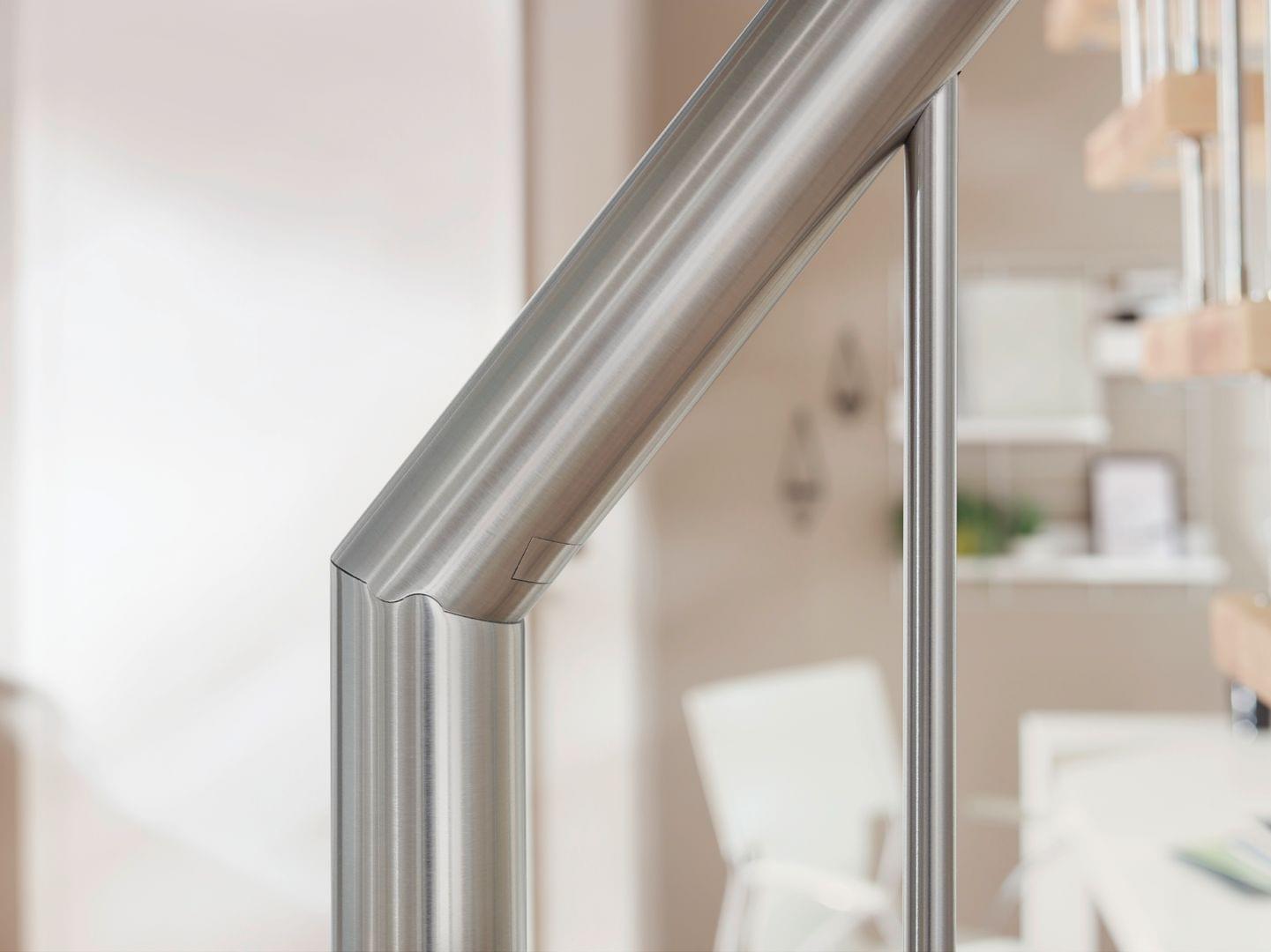 Escalier pliable en bois Ultra Light : 130 à 315 cm – finition huilée -  Klapster
