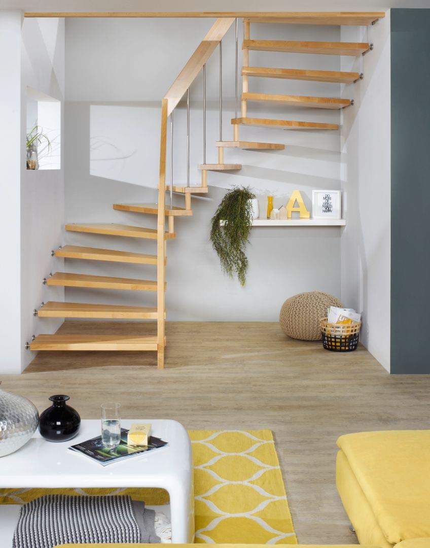 Escalier design suspendu en bois Treppenmeister